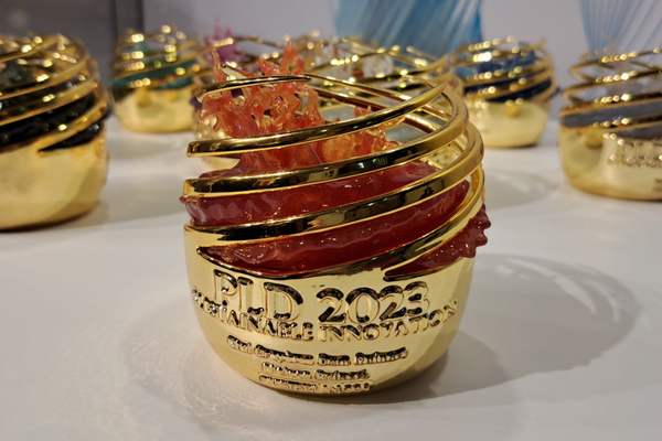 1675395109391648.png 000127386_600x400_c.png