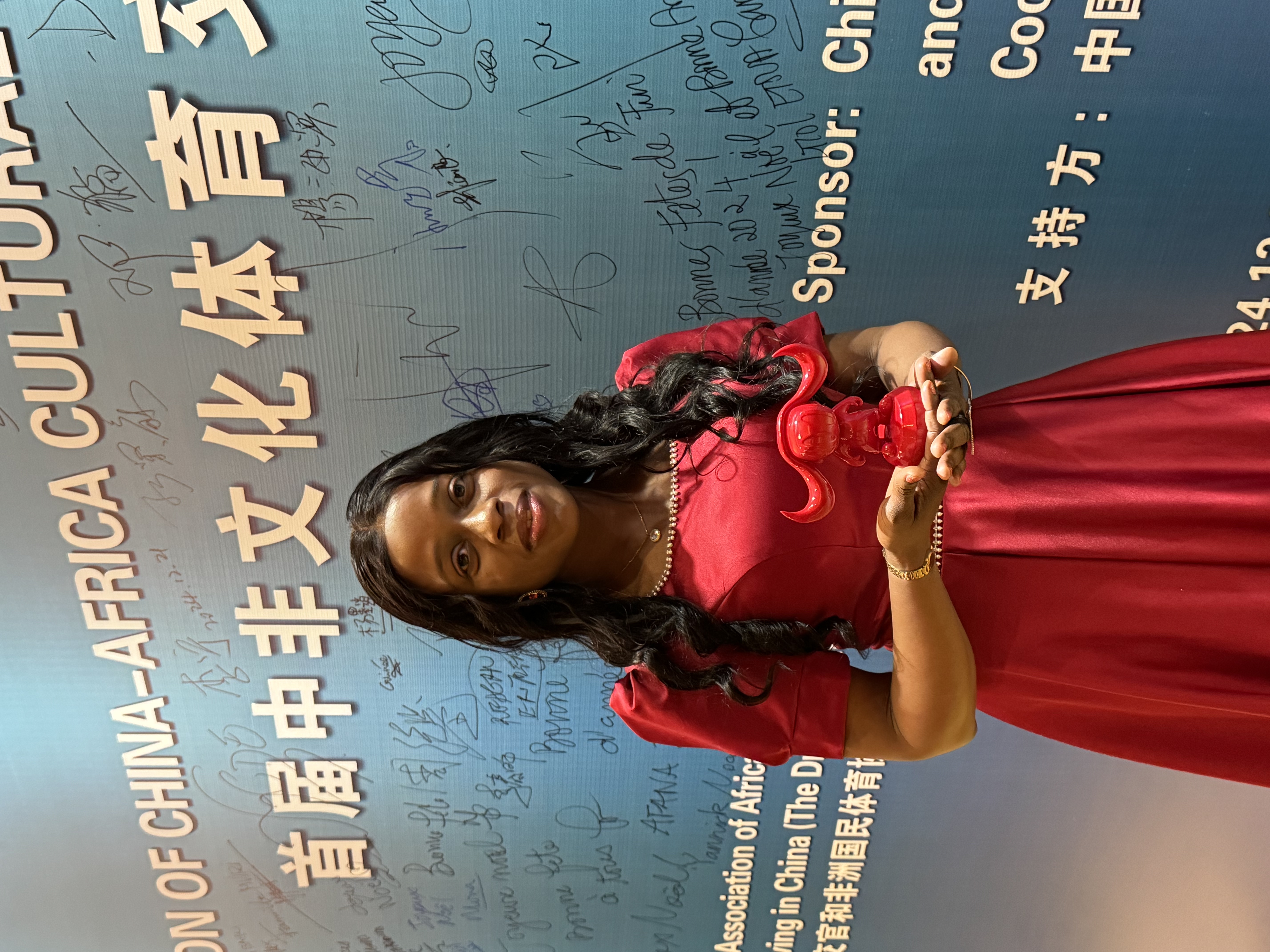 1734932617421326.jpg 1734932617421326.jpg